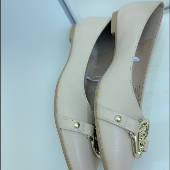 Coral BCBG shoes - Picture 4 of 4